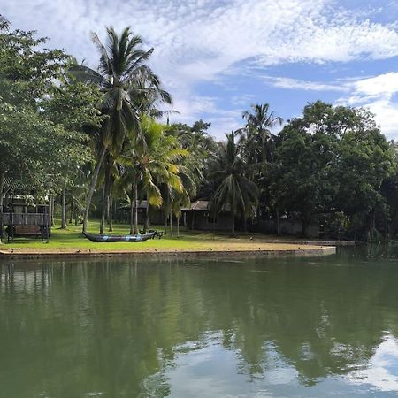 Yonan River Face Safari Resort Удавалаве Экстерьер фото
